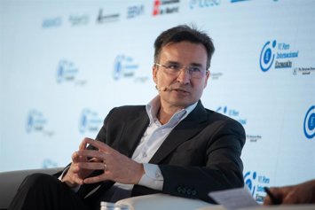 Archivo - El presidente y consejero delegado de Iberia, Marco Sansavini.