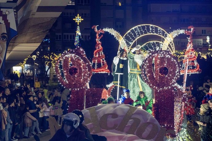Archivo - Cabalgata de Reyes en Camargo
