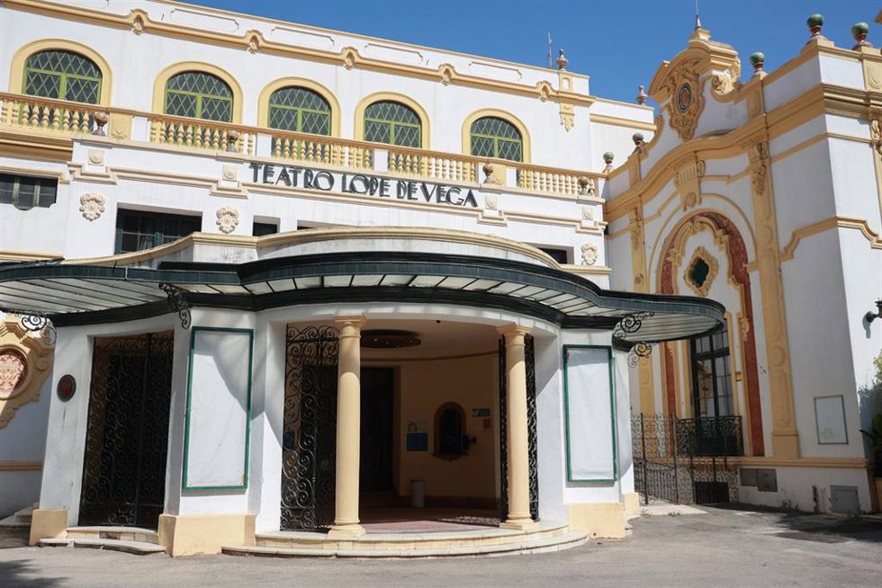 Archivo - Sede del Teatro Lope de Vega. Imagen de archivo. 