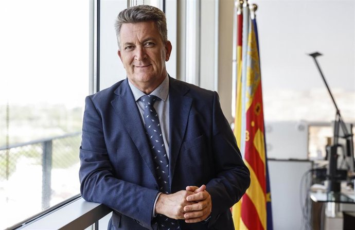 Archivo - El vicepresidente tercero y conseller de Medio Ambiente, Infraestructuras, Territorio y de la Recuperación, Vicente Martínez Mus  