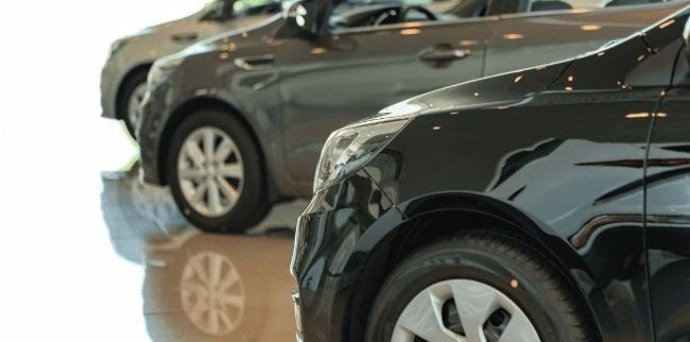 Archivo - Arxiu - Tres cotxes exposats