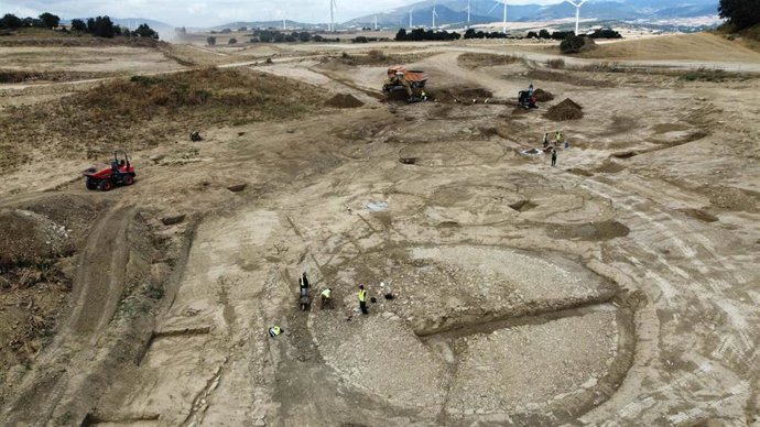 Trabajos arqueológicos en el yacimiento de Monteviejo II (Santa Cecilia).