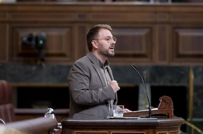 Archivo - El diputado Alberto Ibáñez, en imagen de archivo.