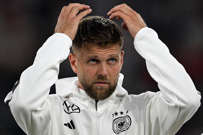 Archivo - FILED - 07 September 2024, North Rhine-Westphalia, Duesseldorf: Germany's Niclas Fuellkrug walks on the pitch ahead of the UEFA Nations League A group 3 soccer match between Germany and Hungary at Merkur Spiel-Arena. Photo: Federico Gambarini/dp