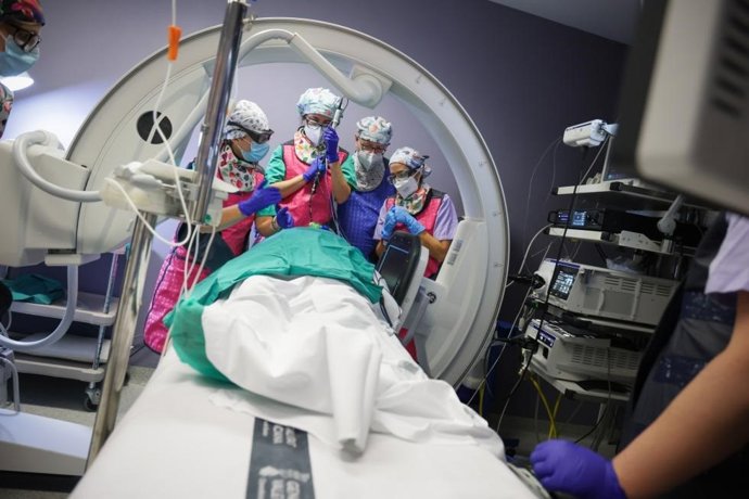 El Hospital La Fe dispone de un arco pulmonar para la obtención de imágenes en 3D que reduce la radiación en pacientes de neumología y optimiza el diagnóstico