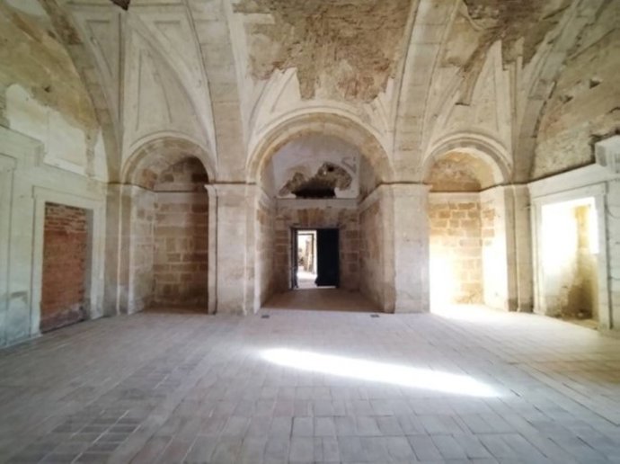 La Junta repara bóvedas y paramentos en la sacristía y antesacristía del Monasterio de Santa María de Sandoval (León)