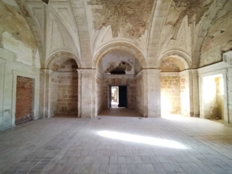 La Junta repara bóvedas y paramentos en la sacristía y antesacristía del Monasterio de Santa María de Sandoval (León)