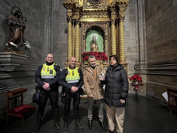 La Policía Local de Logroño recupera la corona del Niño Jesús de la Virgen de la Esperanza, robada en Nochevieja