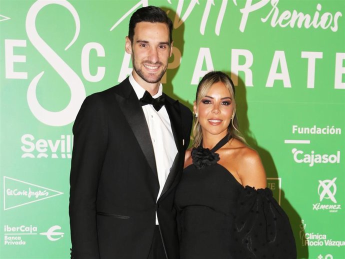 Alba Silva y Sergio Rico anuncian que serán padres de su segundo hijo