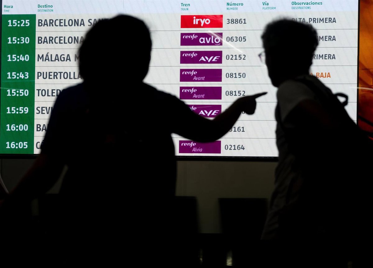 Renfe cierra 2025 con un récord histórico de más de 37 millones de viajes en AVE y larga distancia