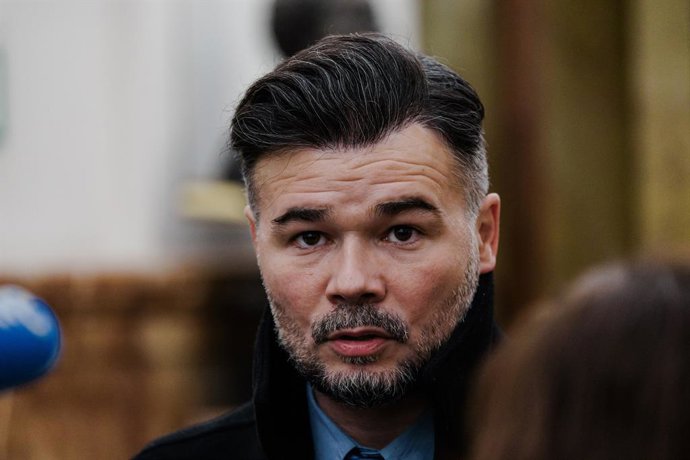 El portaveu d'ERC en el Congrés,  Gabriel Rufián, durant una sessió plenària, en el Congrés dels Diputats, a 9 de desembre de 2025, a Madrid (Espanya). 