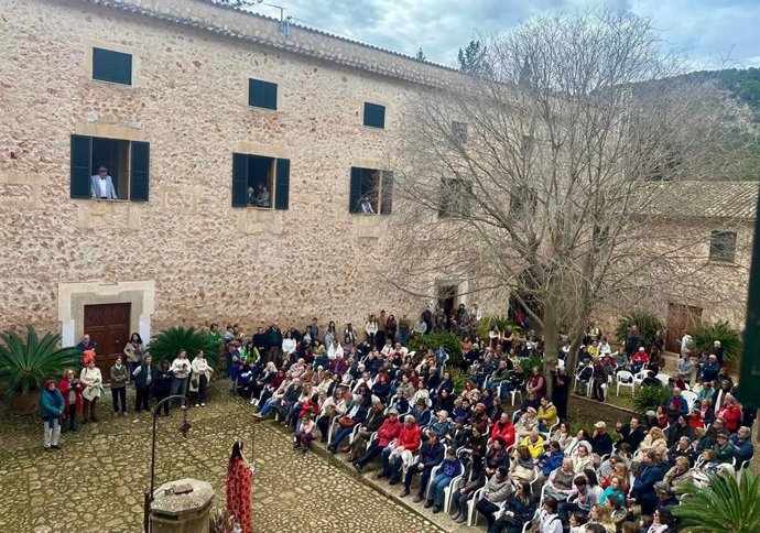 Unas 2.000 personas asisten a la ruta musicada celebrada este sábado en Raixa