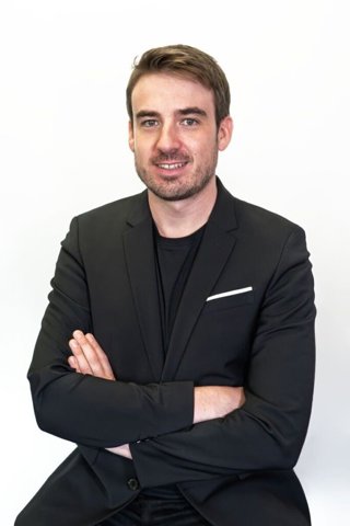 Archivo - El director Javier Huerta, que dirigirá a la OSCyL en el 'Concierto de Reyes' en Burgos el 8 de enero.