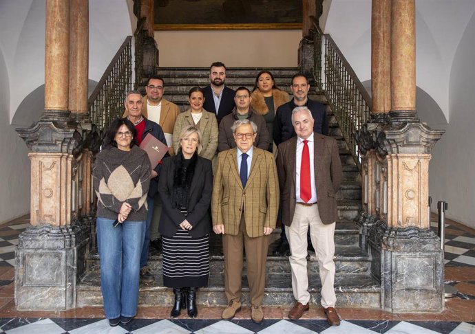 Firma convenido de la La Agencia Provincial de la Energía de Córdoba con ocho ayuntamientos de la provincia.