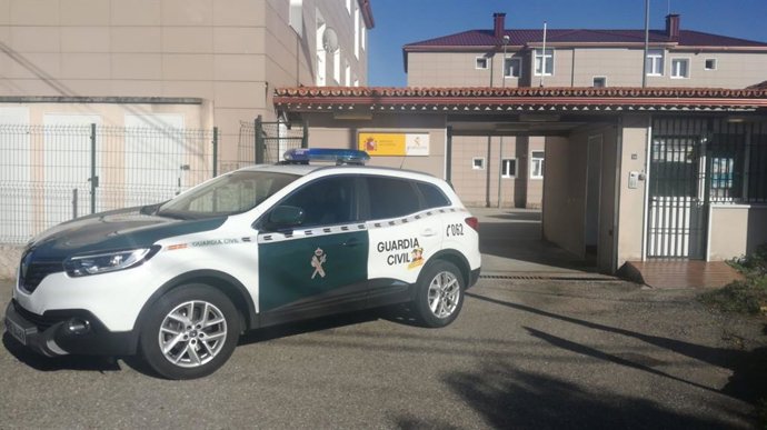 Archivo - Puesto de la Guardia Civil en Mos (Pontevedra)