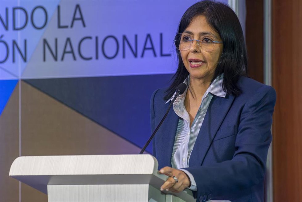 Archivo - La vicepresidenta de Venezuela, Delcy Rodríguez 