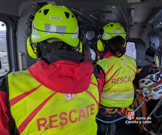 Rescatado un cazador de 71 años lesionado en Corrales de Duero (Valladolid)