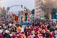 Las capitales andaluzas celebran este lunes sus cabalgatas de Reyes con cambios por la lluvia en Granada, Jaén y Almería