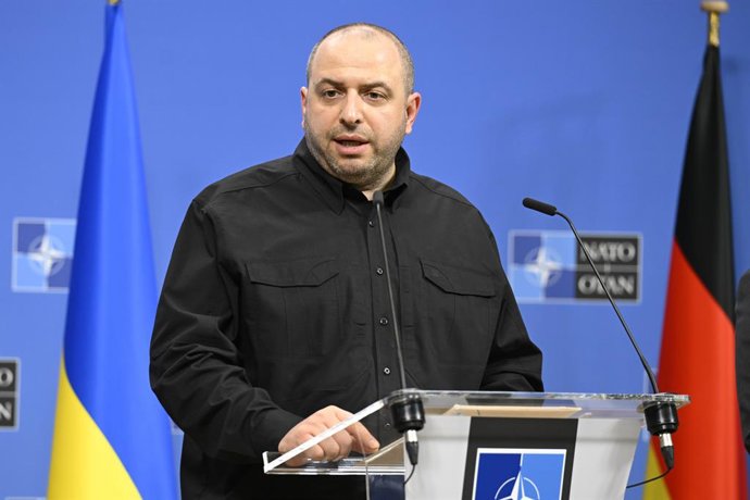 Archivo - Arquivo - 4 de junho de 2025: O ministro da Defesa da Ucrânia, Rustem Umerov, fala à mídia após a 28ª reunião do Grupo de Contato de Defesa da Ucrânia na sede da OTAN em Bruxelas, Bélgica, 04.06.2025. Os ministros anunciaram o aumento da ajuda m