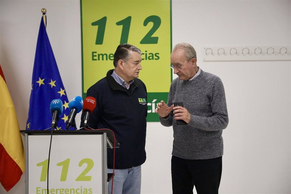El alcalde de Málaga, Francisco de la Torre, y el consejero de Presidencia, Antonio Sanz.