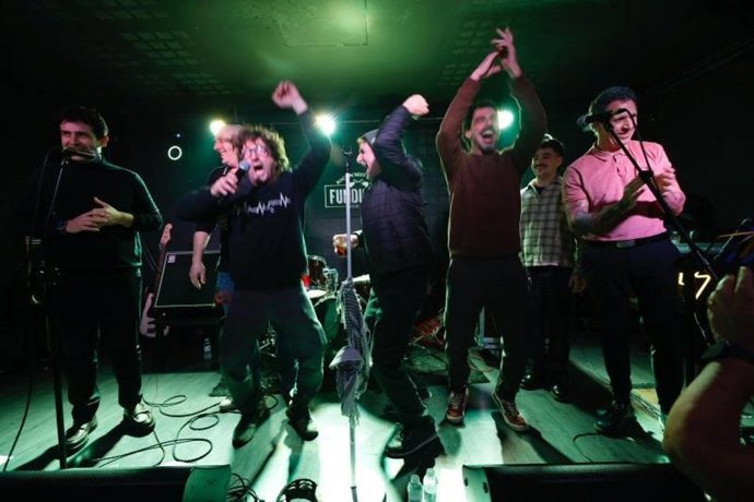 Chicarela ganan la 12 'Guerra de Bandas' y son el primer grupo confirmado del Festival Actual 2027