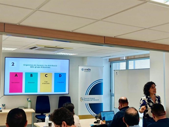 Educación amplía la presencia territorial y la oferta formativa para equipos directivos.