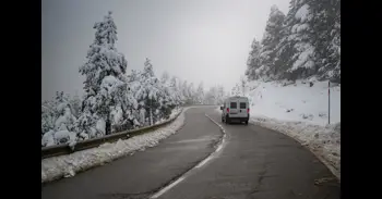 Temporal | Directo: Todas las CCAA, salvo Extremadura y Murcia, están en alerta por lluvia, nieve, olas y frío