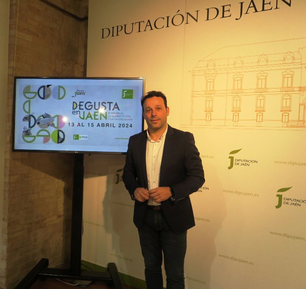 Archivo - Javier Perales en una imagen de archivo