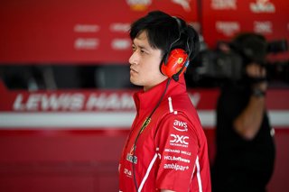 Archivo - El piloto chino Zhou Guanyu.