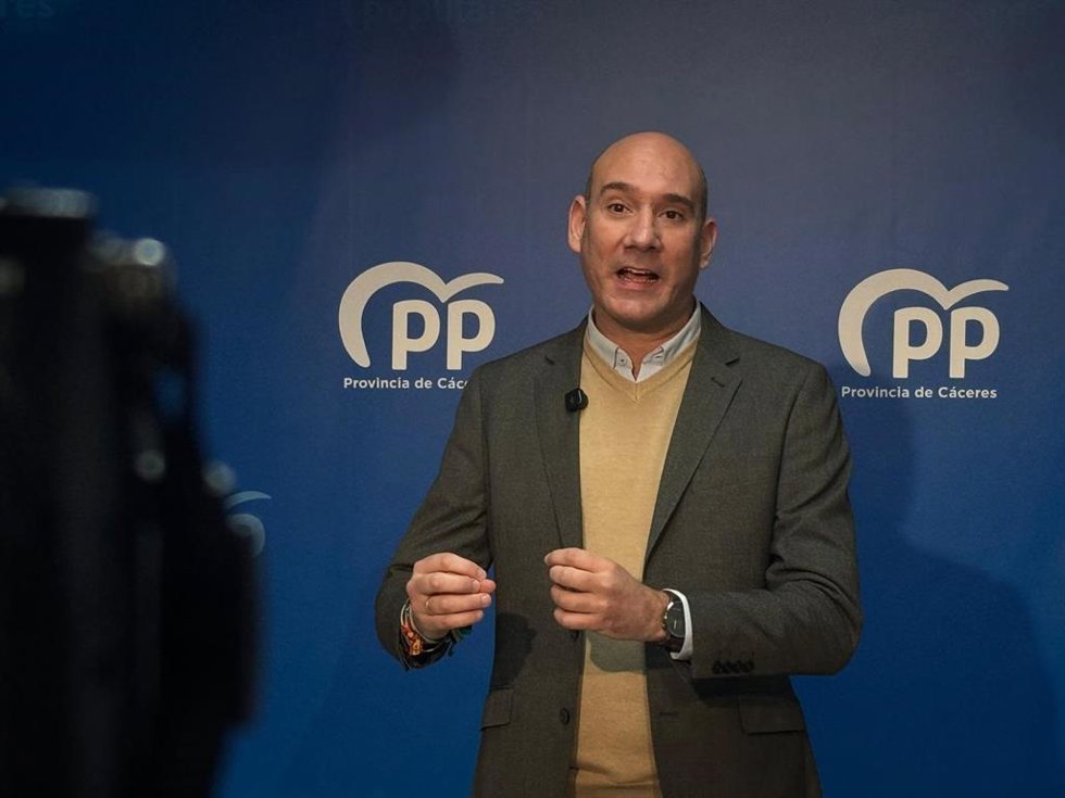 Imagen de archivo del  portavoz del PP de Extremadura, José Ángel Sánchez Juliá