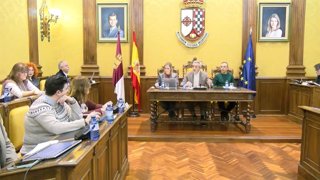 Pleno en el Ayuntamiento de Valdepeñas.