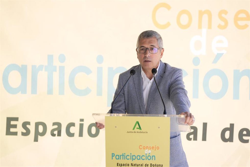 Archivo - El secretario de Estado de Medio Ambiente, Hugo Morán, en una imagen de archvo en la reunión del Consejo de Participación del Espacio Natural de Doñana.