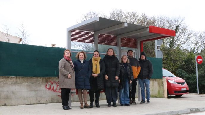 Representantes de MÉS per Mallorca en una parada del TIB.