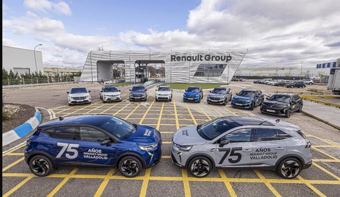Renault Group arranca la celebración de su 75 aniversario en la cabalgata de Valladolid