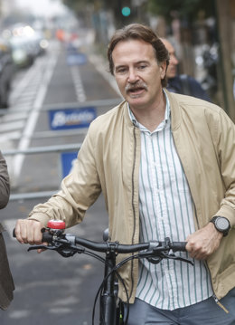 Archivo - Arxiu - El regidor de Compromís en l'Ajuntament de València Giuseppe Grezzi