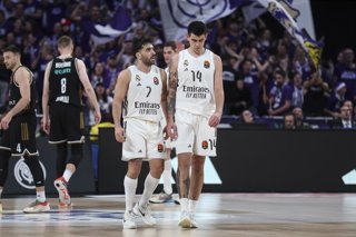 Facundo Campazzo y Gaby Deck durante un partido del Real Madrid