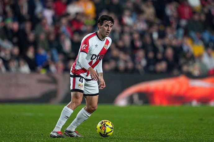 El jugador del Rayo Vallecano Pedro Díaz, durante un partido.