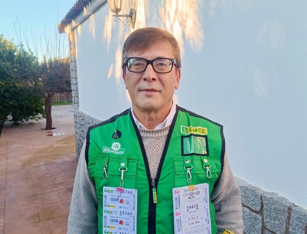 El vendedor de la ONCE en Córdoba Joaquín Expósito.