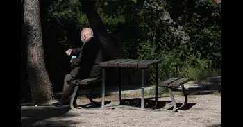 La soledad no deseada, 'pandemia' del siglo XXI en España: ¿cómo actuar?