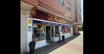 La administración número 89, en la calle Piqueras de Logroño, agraciada con algo de un Gordo de 'El Niño' muy repartido