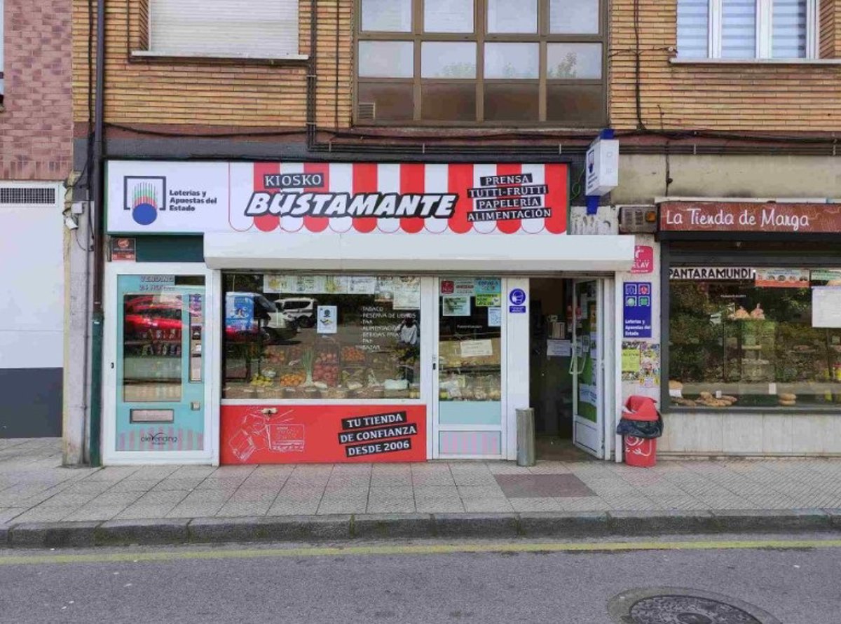 El primer premio del sorteo de  El Niño , muy repartido por el país, vendido en Colloto (Oviedo) y Avilés