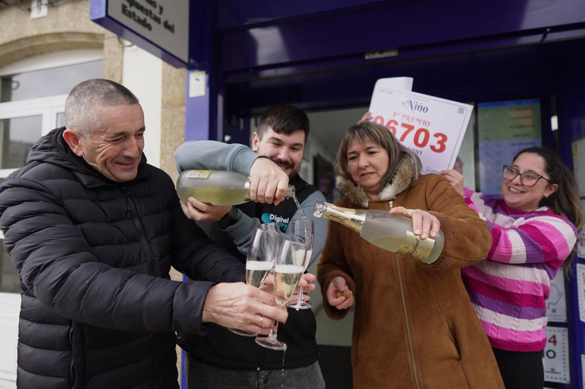 El sorteo de  El Niño  deja en Galicia premios muy distribuidos por todas las provincias gallegas