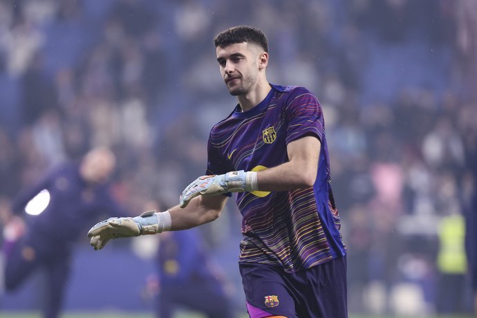Joan Garcia of FC Barcelona warms up during the Spanish league, La Liga EA Sports, football match played between RCD Espanyol and FC Barcelona at RCDE Stadium on January 03, 2026 in Cornella, Barcelona, Spain.
