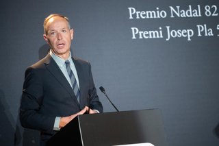 El filòsof Francesc Torralba intervé després de guanyar el Premi Josep Pla amb 'Anatomia de l'esperança' durant la cerimònia del 82º Premi Nadal de novel·la i el 58º Premi Josep Pla de prosa en català, a l'Hotel Palace, a 6 de gener de 2026, a Barcelona