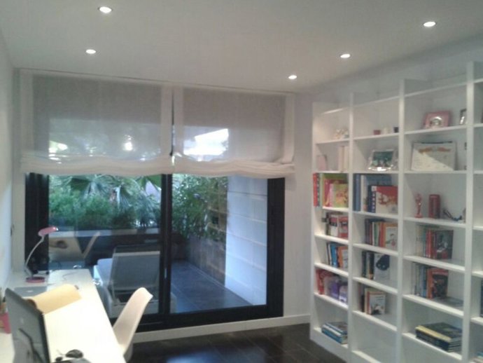 Un estor o cortina a medida da un plus fundamental a la decoración de tu hogar