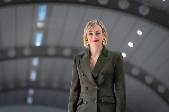 Archivo - La portavoz del Gobierno Vasco, María Ubarretxena