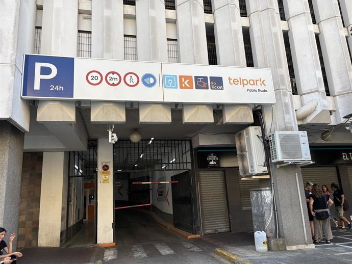 Aparcamiento de Pablo Rada.