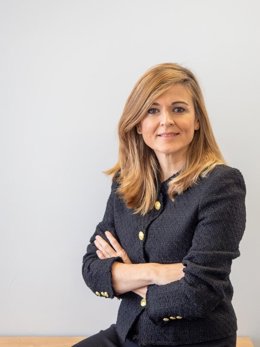 Flossbach von Storch refuerza su equipo de ventas con Irene López, procedente de Santander AM.