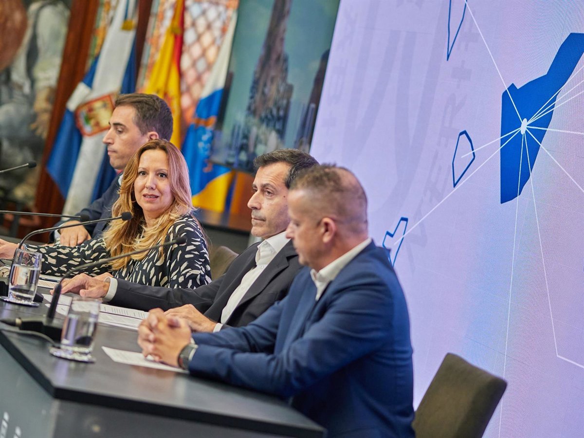 Tenerife exhibe su  potencial  como  hub  tecnológico de Canarias con hasta 15.700 empleos cualificados en 2025