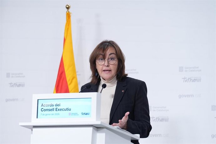 La consellera y portavoz del Govern, Sílvia Paneque, ofrece una rueda de prensa tras el Consell Executiu semanal, a 7 de enero de 2026, en Barcelona, Cataluña (España). Paneque, ha trasladado en nombre del Govern el pésame por la muerte de la exconsellera